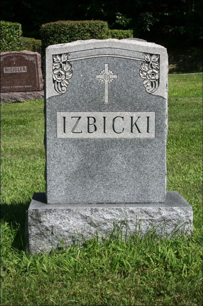 The Gravestone of Bolesław Izbicki and Wiktoria Kruczyńska - Obverse